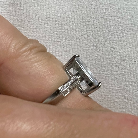 NEW 925 Sterling Silver White Diamond Emerald Radiant Cut Wedding Ring Sapphires - Picture 10 of 16